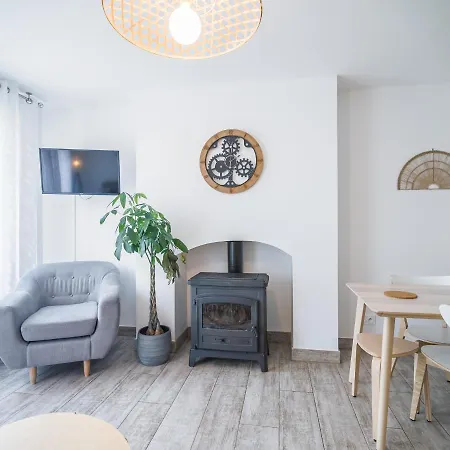 Les Duplex Du D'orient Apartament