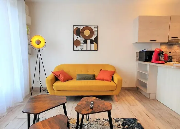 Les Duplex Du D'orient 아파트 Mesnil-Saint-Père